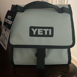 YETI Daytrip lunch bag